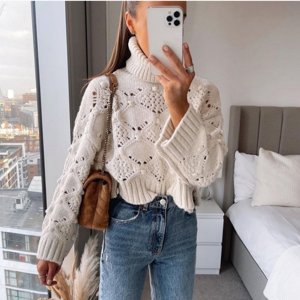 Zara * Cable Knit Sweater With Buttoned Cuffs - Picture 2 of 16